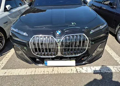 Photo 1 of 28: 2025 BMW 740d xDrive — Korean insurance auction