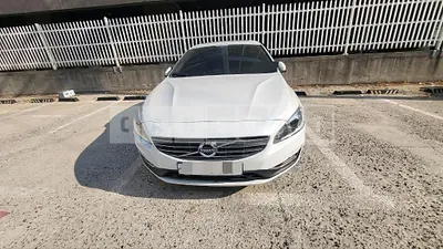 Photo 1 of 11: 2016 Volvo S60 D3 Momentum, VIN YV1FS79B0G2405474 — Korean insurance auction