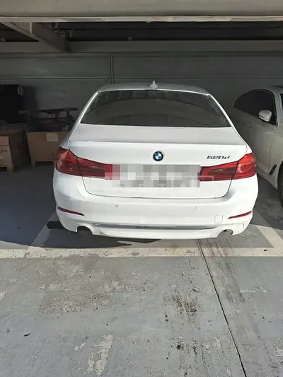 Photo 1 of 35: 2018 BMW 520d — Korean insurance auction