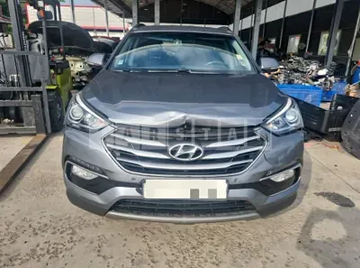 Photo 1 of 6: 2018 Hyundai Santa Fe 2.0 — Korean insurance auction