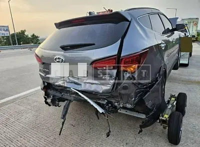 Photo 1 of 2: 2015 Hyundai Santa Fe 2.2 (4WD), VIN KMHSW81XDGU530280 — Korean insurance auction