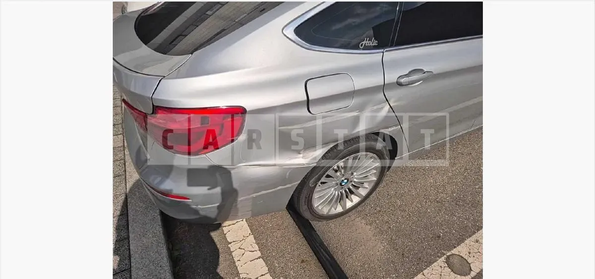 Photo 2 of 18: 2017 BMW 320d Gran Turismo — Korean insurance auction
