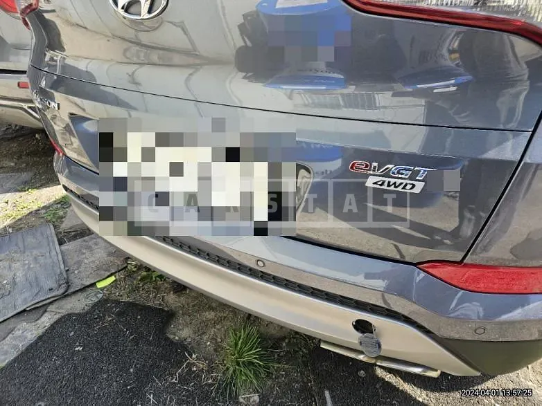 Photo 2 of 8: 2016 Hyundai Tucson TL 2.0, VIN KMHJ281ADHU270942 — Korean insurance auction