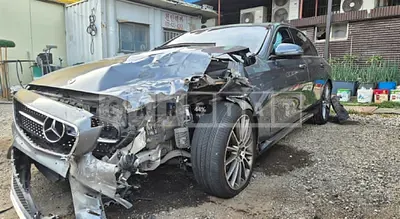 Photo 1 of 20: 2018 Mercedes-Benz E 300 4Matic — Korean insurance auction