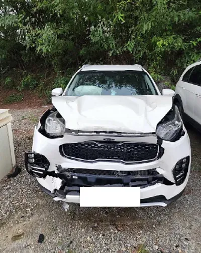 Photo 1 of 15: 2016 Kia Sportage, VIN KNAP6815GGK113990 — Korean insurance auction