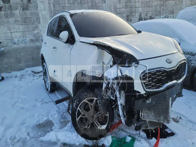 Photo 2 of 24: 2020 Kia Sportage, VIN KNAPR813BLK852515 — Korean insurance auction