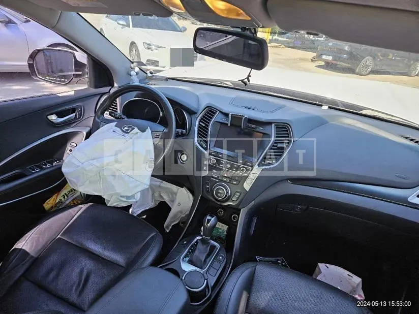 Photo 2 of 14: 2015 Hyundai Santa Fe DM 2.0 — Korean insurance auction