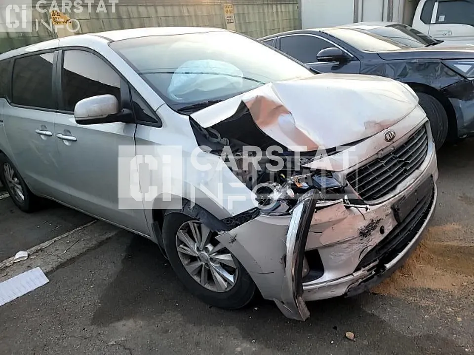 Photo 2 of 20: 2015 Kia Carnival 11-Seater, VIN KNHMF37ABFS065311 — Korean insurance auction