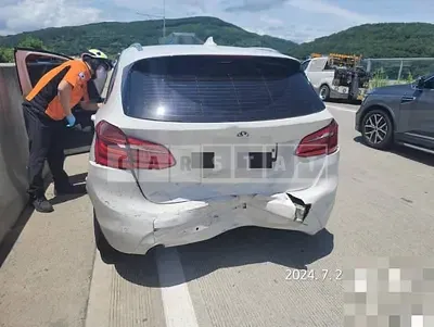 Photo 1 of 6: 2015 BMW Active Tourer — Korean insurance auction