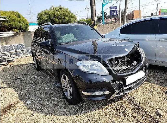 Photo 2 of 13: 2015 Mercedes-Benz GLK 220 CDI 4Matic, VIN WDCGG8EB2FG344801 — Korean insurance auction