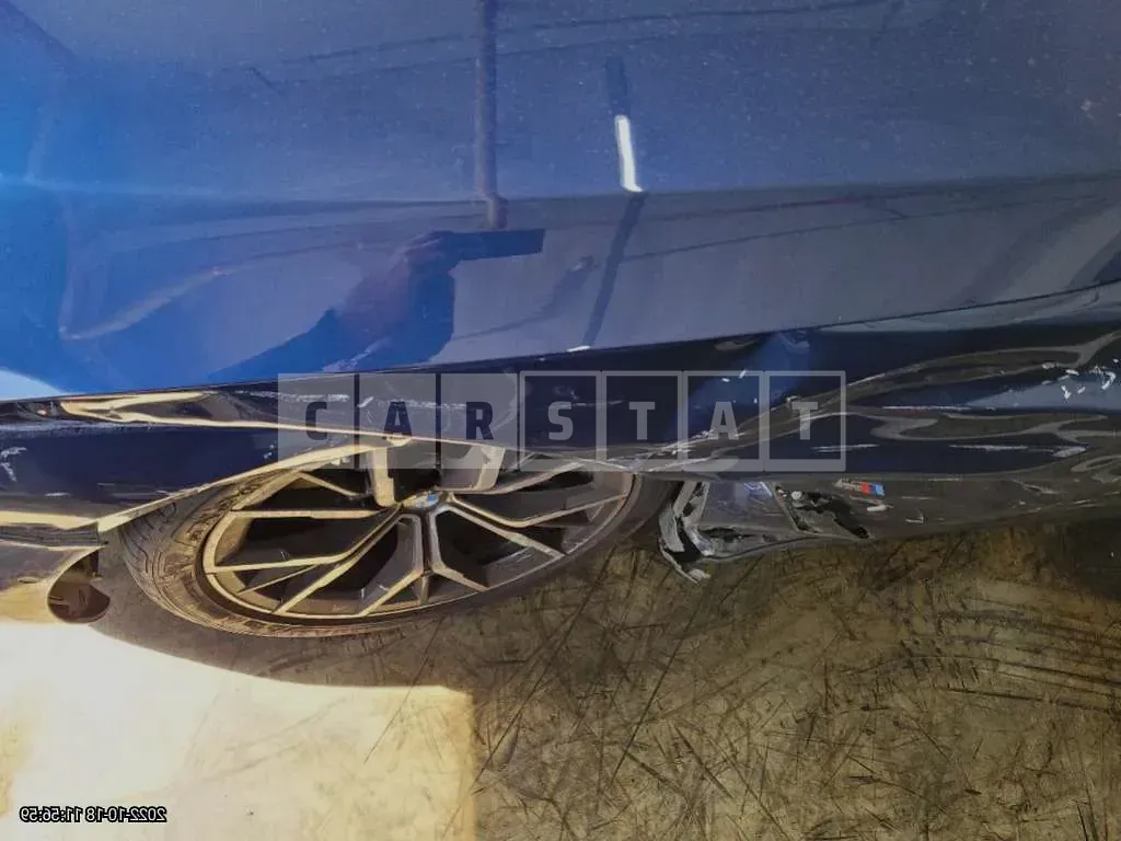 Photo 2 of 9: 2021 BMW 530i, VIN WBA71BH00MWW93423 — Korean insurance auction