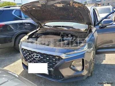 Photo 1 of 6: 2019 Hyundai Santa Fe, VIN KMHS381BBKU184040 — Korean insurance auction