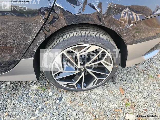 Photo 2 of 25: 2022 Hyundai Ionic 6 Long Range — Korean insurance auction