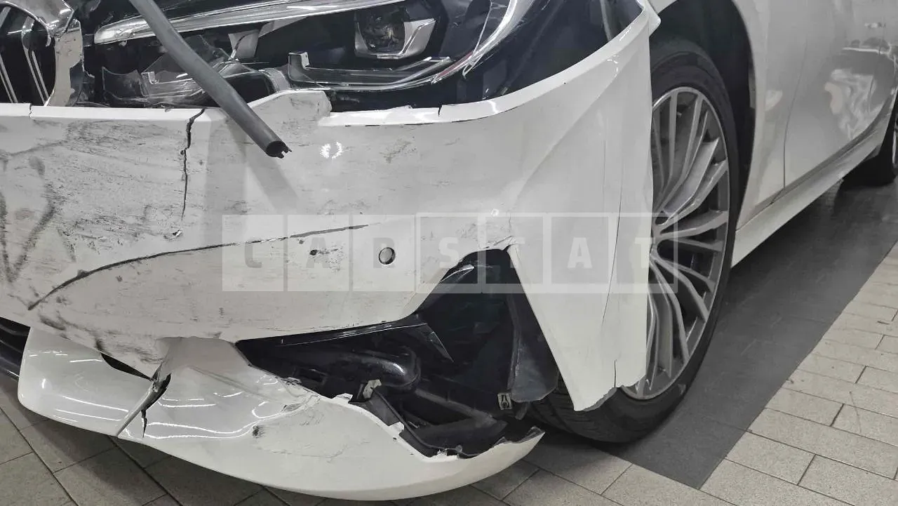 Photo 2 of 20: 2020 BMW 320i, VIN WBA5X5108MFK12285 — Korean insurance auction