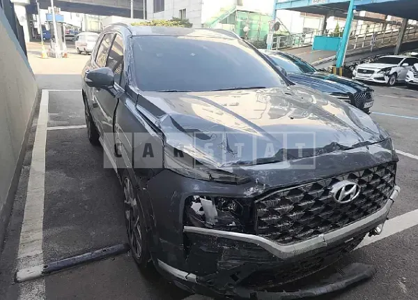 Photo 2 of 25: 2021 Hyundai Santa Fe, VIN KMHS581HGMU322507 — Korean insurance auction