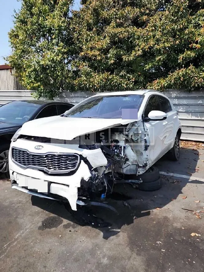 Photo 2 of 33: 2016 Kia Sportage 2.0, VIN KNAPN813BGK037237 — Korean insurance auction