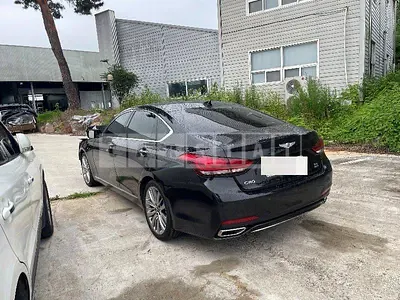 Photo 1 of 11: 2017 Genesis G80 3.3 — Korean insurance auction