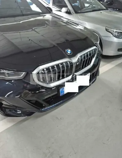 Photo 1 of 27: 2025 BMW 520i — Korean insurance auction