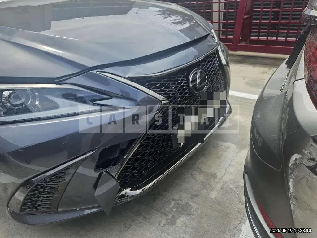 Photo 2 of 24: 2024 Lexus ES300h — Korean insurance auction