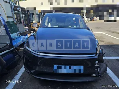 Photo 1 of 13: 2025 Tesla Model Y RWD — Korean insurance auction