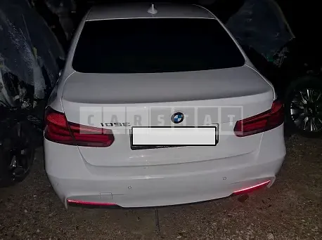 Photo 2 of 5: 2018 BMW 320i, VIN WBA8A910XJAE91899 — Korean insurance auction