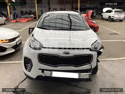 Photo 1 of 10: 2018 Kia Sportage, VIN KNAPN815GJK524919 — Korean insurance auction