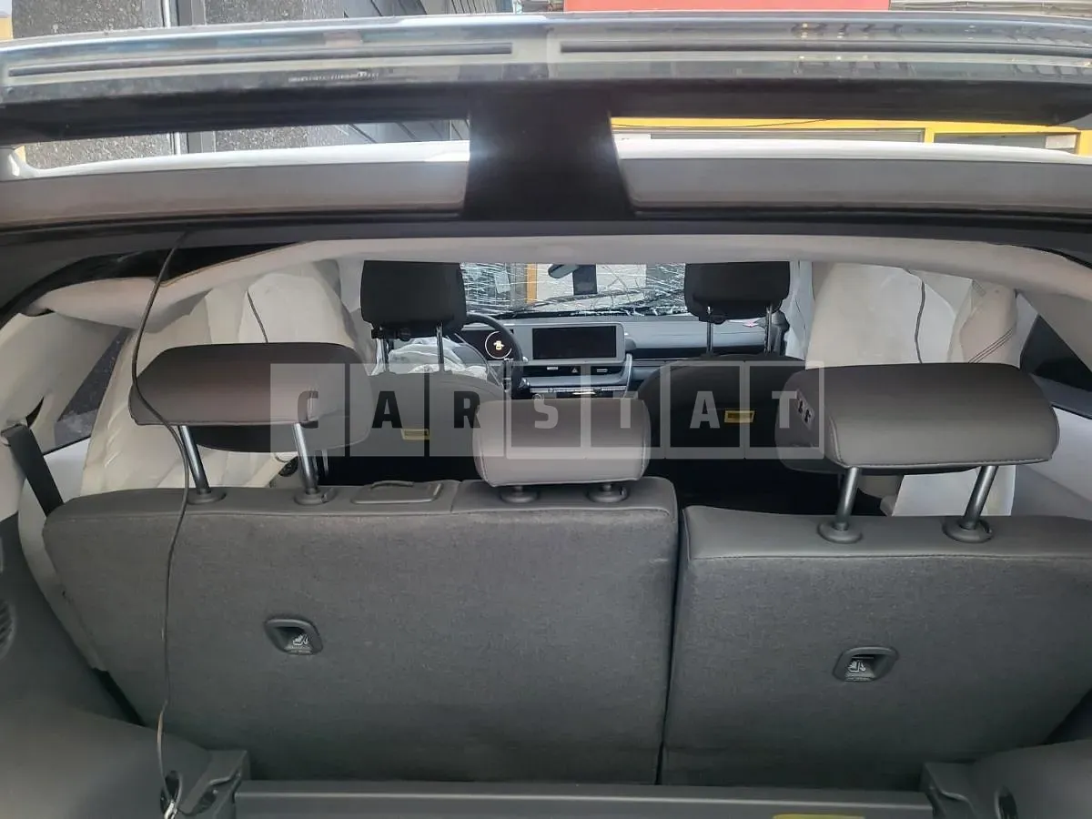 Photo 2 of 17: 2022 Hyundai IONIQ 5 Biography, VIN KMHKN81EFPU128457 — Korean insurance auction