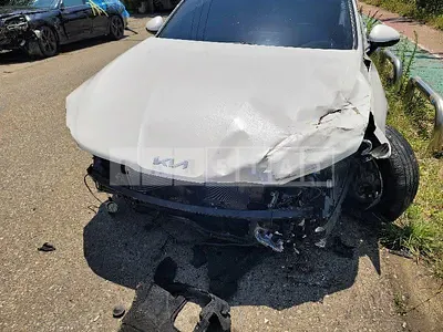 Photo 1 of 44: 2022 Kia K5 2.0, VIN KNAG241ABNA174033 — Korean insurance auction