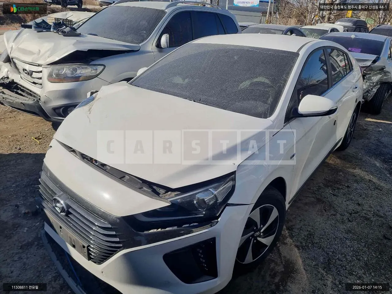 Photo 2 of 42: 2017 Hyundai IONIQ Hybrid, VIN KMHC051CGJU042802 — Korean insurance auction