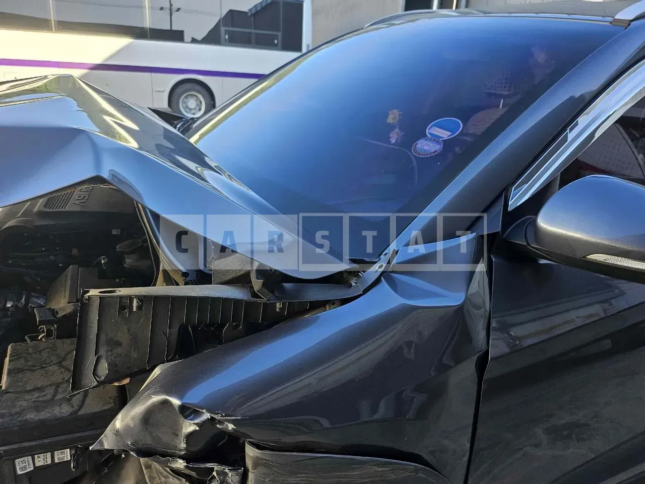 Photo 2 of 16: 2017 Hyundai Tucson, VIN KMHJ381ABJU482867 — Korean insurance auction