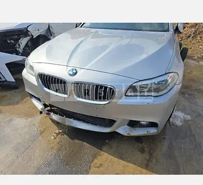 Photo 1 of 26: 2016 BMW 520d xDrive, VIN WBA5E7101GG565726 — Korean insurance auction