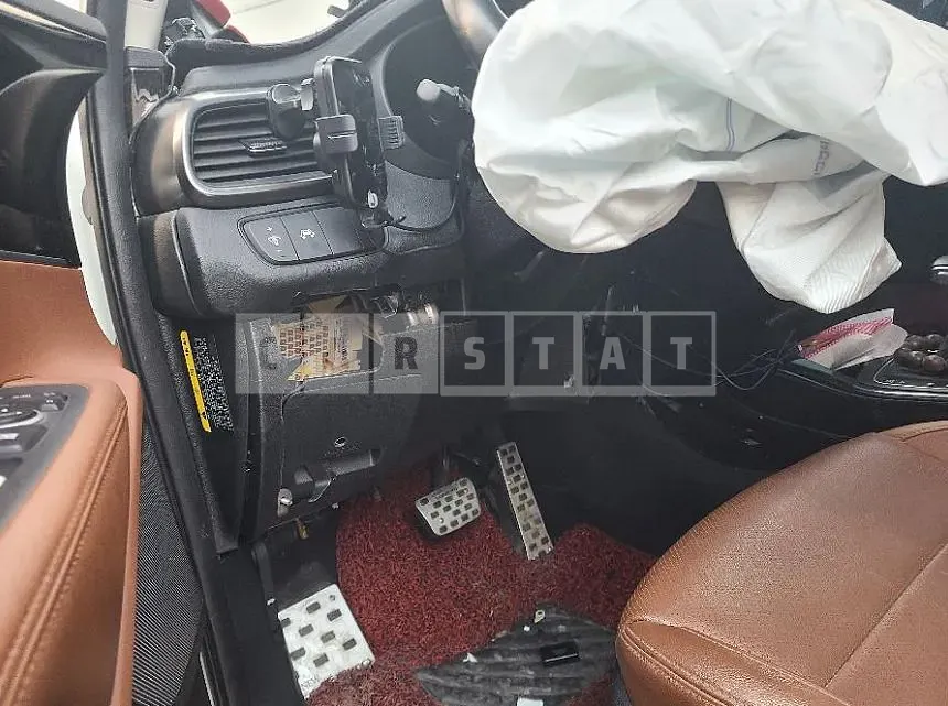 Photo 2 of 8: 2018 Kia Sorento 2.2 (4WD) — Korean insurance auction