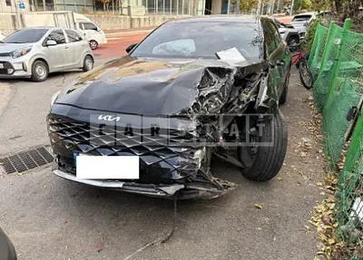 Photo 1 of 18: 2022 Kia K8 — Korean insurance auction