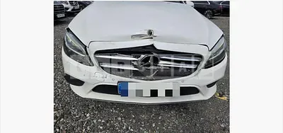 Photo 1 of 30: 2020 Mercedes-Benz C220 d 4Matic — Korean insurance auction
