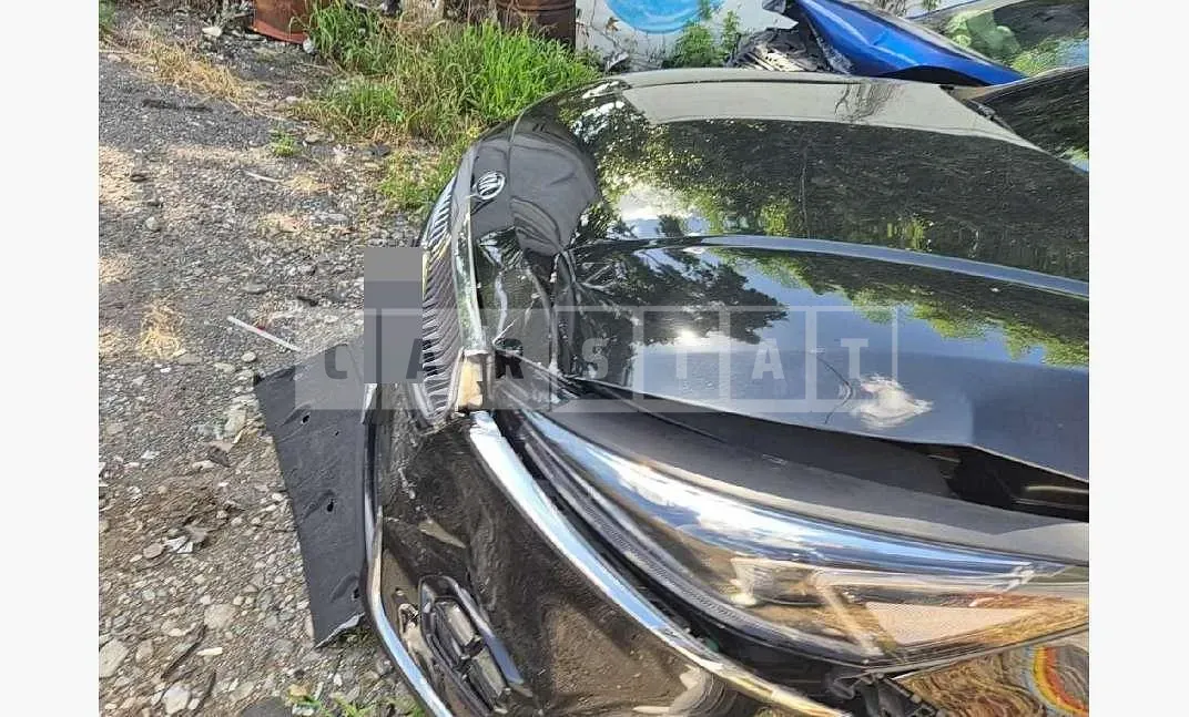 Photo 2 of 18: 2016 Kia K7 — Korean insurance auction