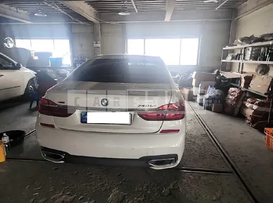 Photo 2 of 50: 2018 BMW 730Ld xDrive, VIN WBA7G6108JB074328 — Korean insurance auction