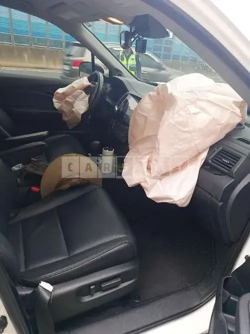 Photo 2 of 5: 2018 Honda Pilot — Korean insurance auction