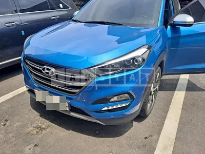 Photo 1 of 42: 2017 Hyundai Tucson TL 2.0 (4WD), VIN KMHJ581ADJU626156 — Korean insurance auction