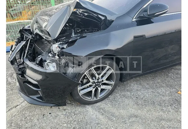 Photo 2 of 18: 2019 Kia Kz — Korean insurance auction