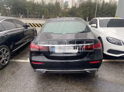 Photo 1 of 36: 2023 Mercedes-Benz E250, VIN W1KZF4FB9PB179133 — Korean insurance auction