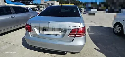 Photo 1 of 17: 2016 Mercedes-Benz E250 BlueTec 4Matic, VIN WDDHF9HBXGB275388 — Korean insurance auction