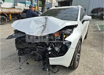 Photo 1 of 17: 2024 Kia Sportage — Korean insurance auction