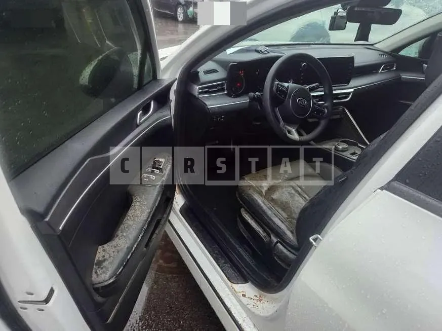 Photo 2 of 10: 2020 Kia K5 — Korean insurance auction
