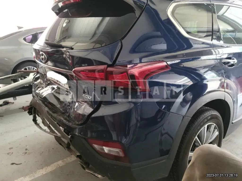 Photo 2 of 24: 2019 Hyundai Santa Fe, VIN KMHS281BBKU184456 — Korean insurance auction