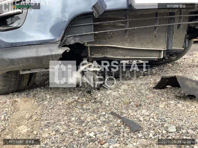 Photo 2 of 15: 2017 Kia Sportage, VIN KNAPN813BJK388067 — Korean insurance auction