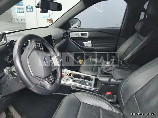 Photo 2 of 22: 2020 Ford Explorer 2.3 — Korean insurance auction