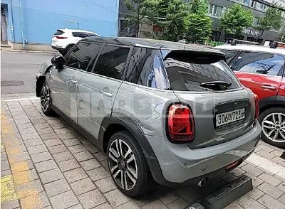Photo 1 of 28: 2021 MINI Cooper Five-Door, VIN WMWXV7108M2N29257 — Korean insurance auction