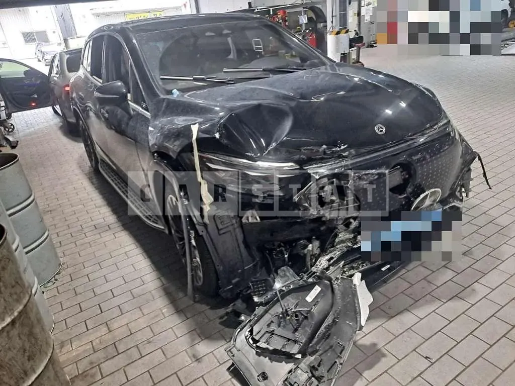 Photo 2 of 30: 2023 Mercedes-Benz EQS580 4Matic SUV — Korean insurance auction