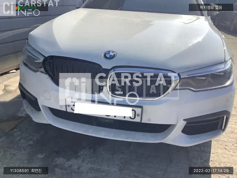 Photo 2 of 21: 2019 BMW 530i M Sport, VIN WBAJR5104LWW64404 — Korean insurance auction