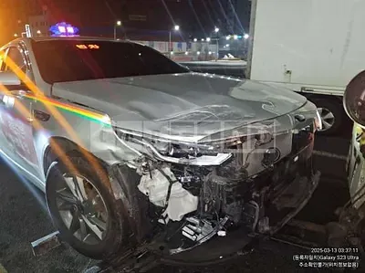 Photo 1 of 6: 2019 Kia K5 — Korean insurance auction